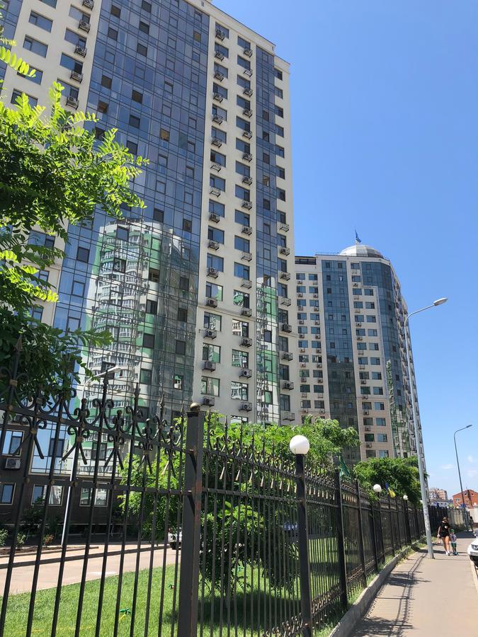 Zhemchuzhnie Apartments On Marselskaya Odessa Eksteriør bilde